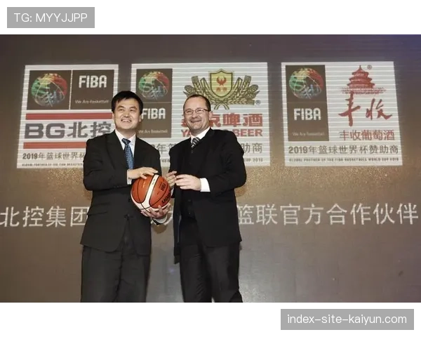 世界杯期间联赛照常进行 赛程密集考验各队阵容深度 世界杯期间联赛照常进行 赛程密集考验各队阵容深度